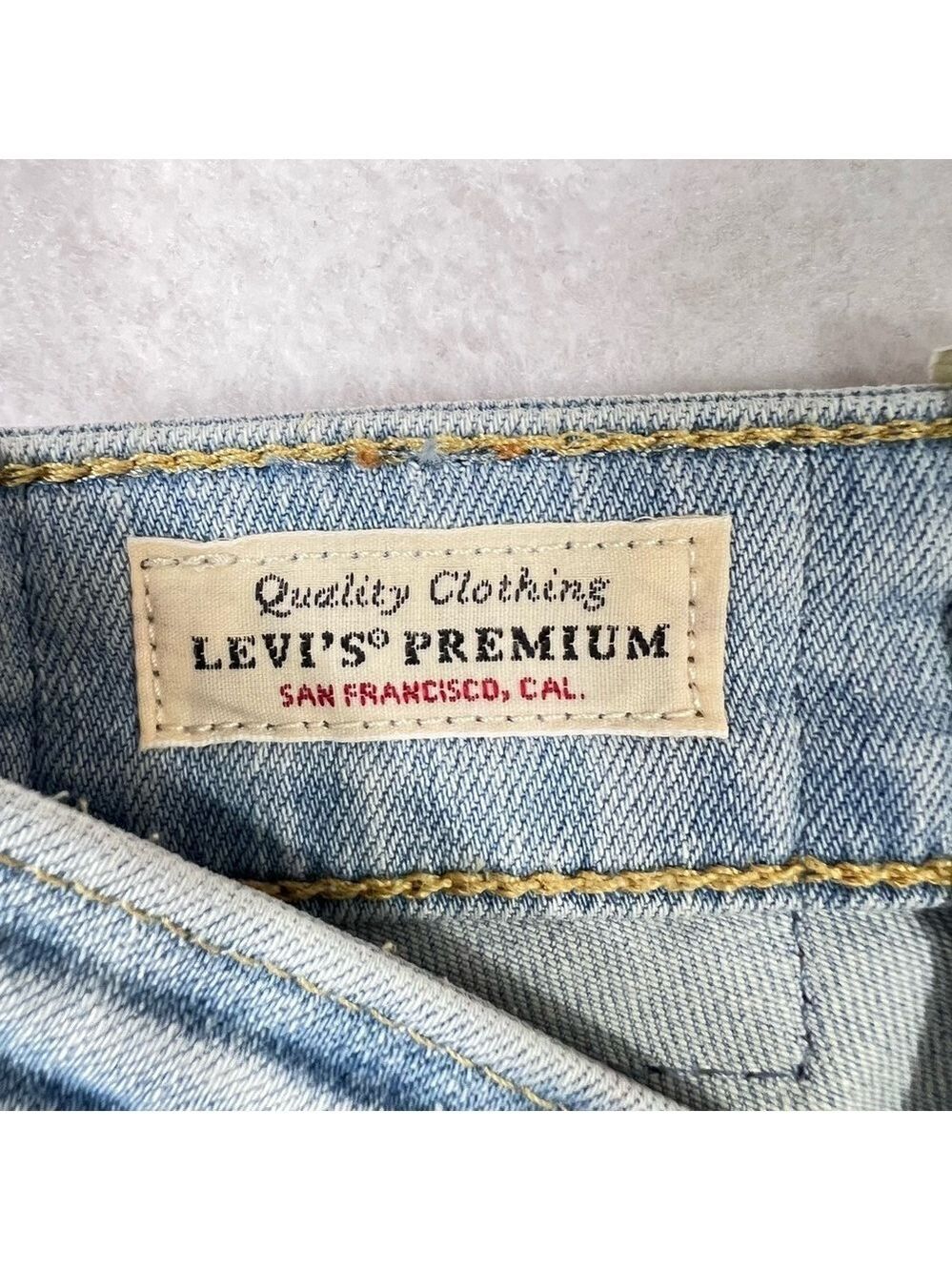 Levis 726 Flare High Rise Women's Jeans 30x30 Light Washed High Rise New - Picture 4 of 11